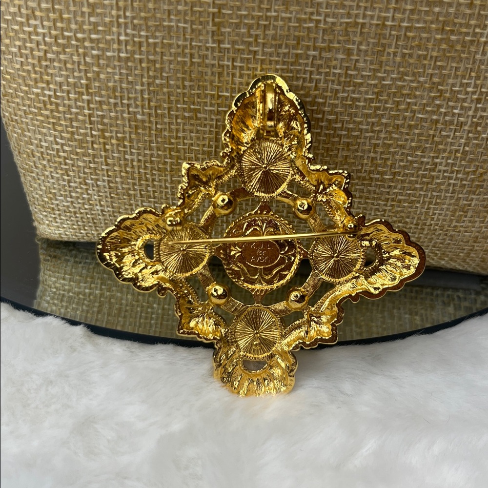 Vintage Kjl- Kenneth J Lane Maltese Cross Pendant… - image 2